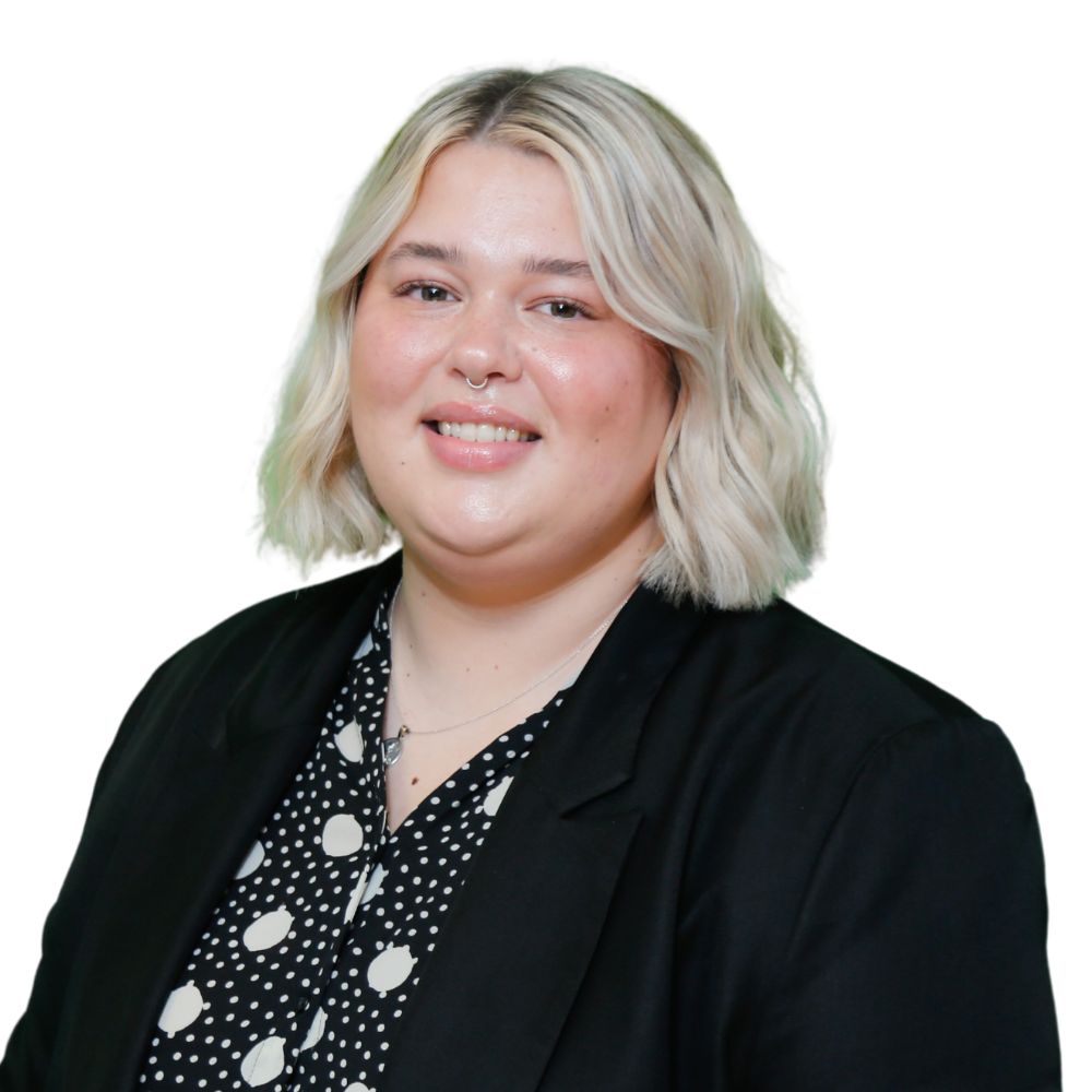 Emma Carter Headshot
